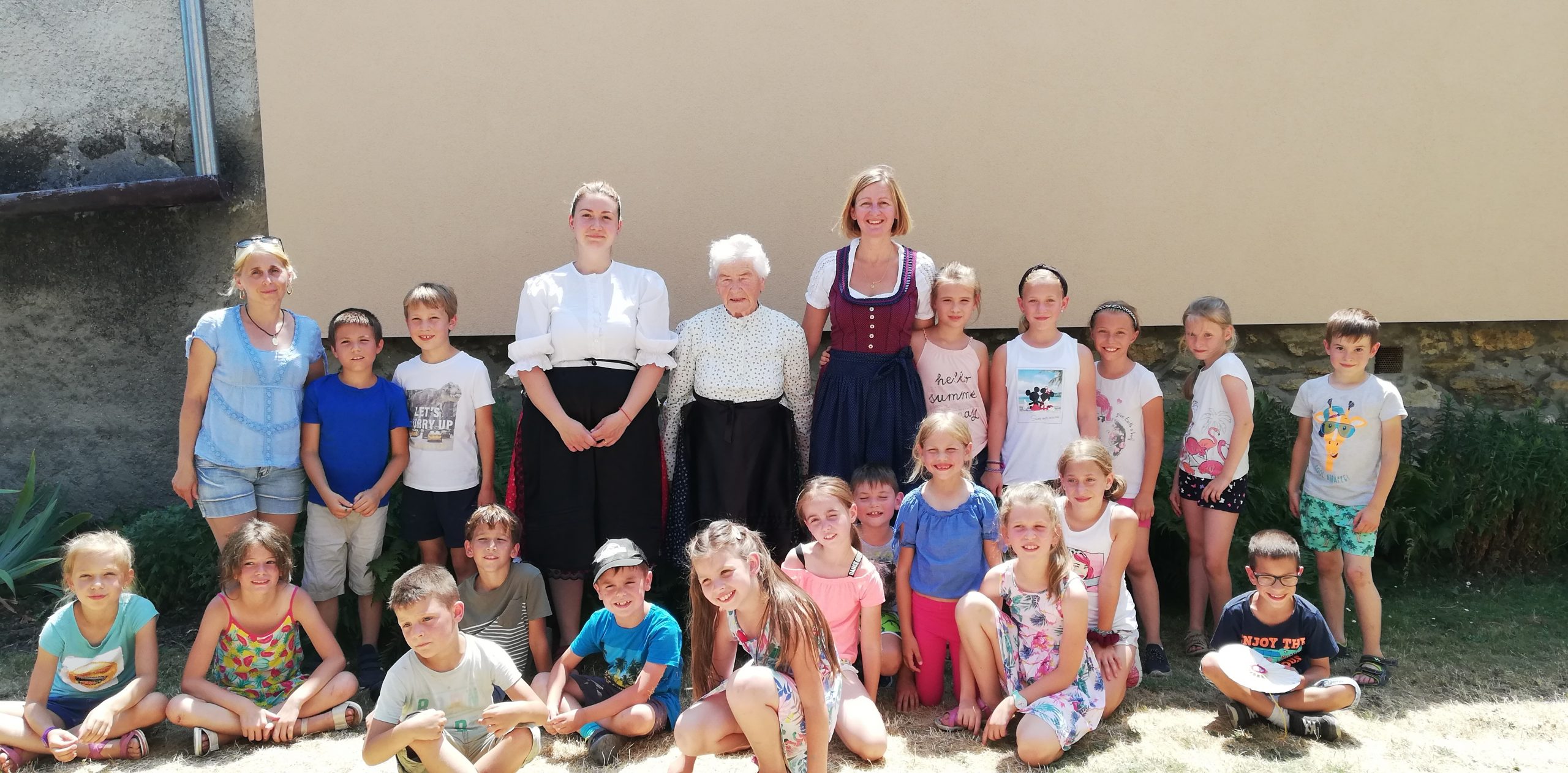 Csoport 1 Scaled.jpg