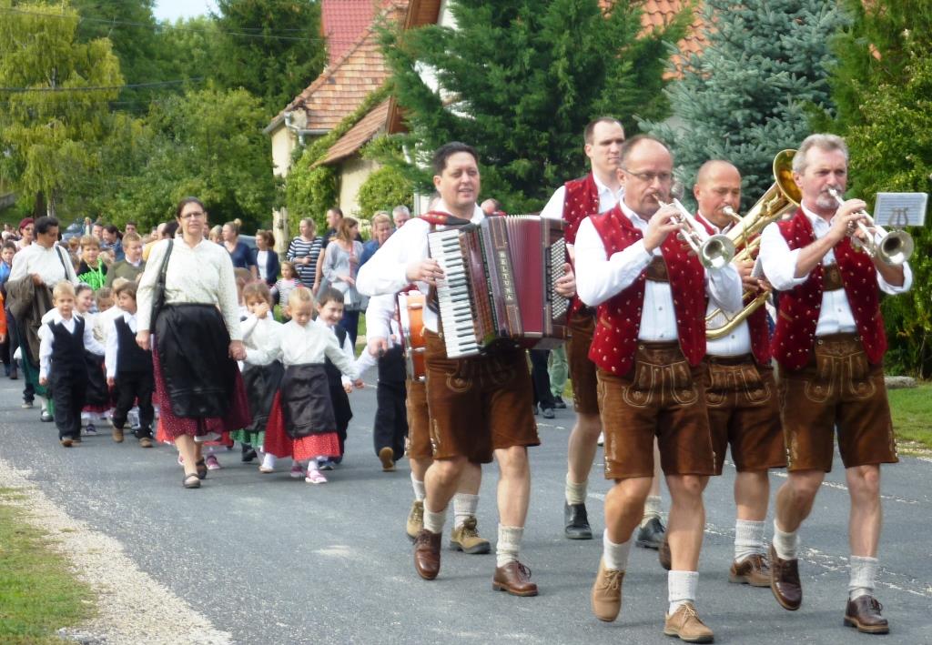 Nemzetiségi Nap 1.jpg