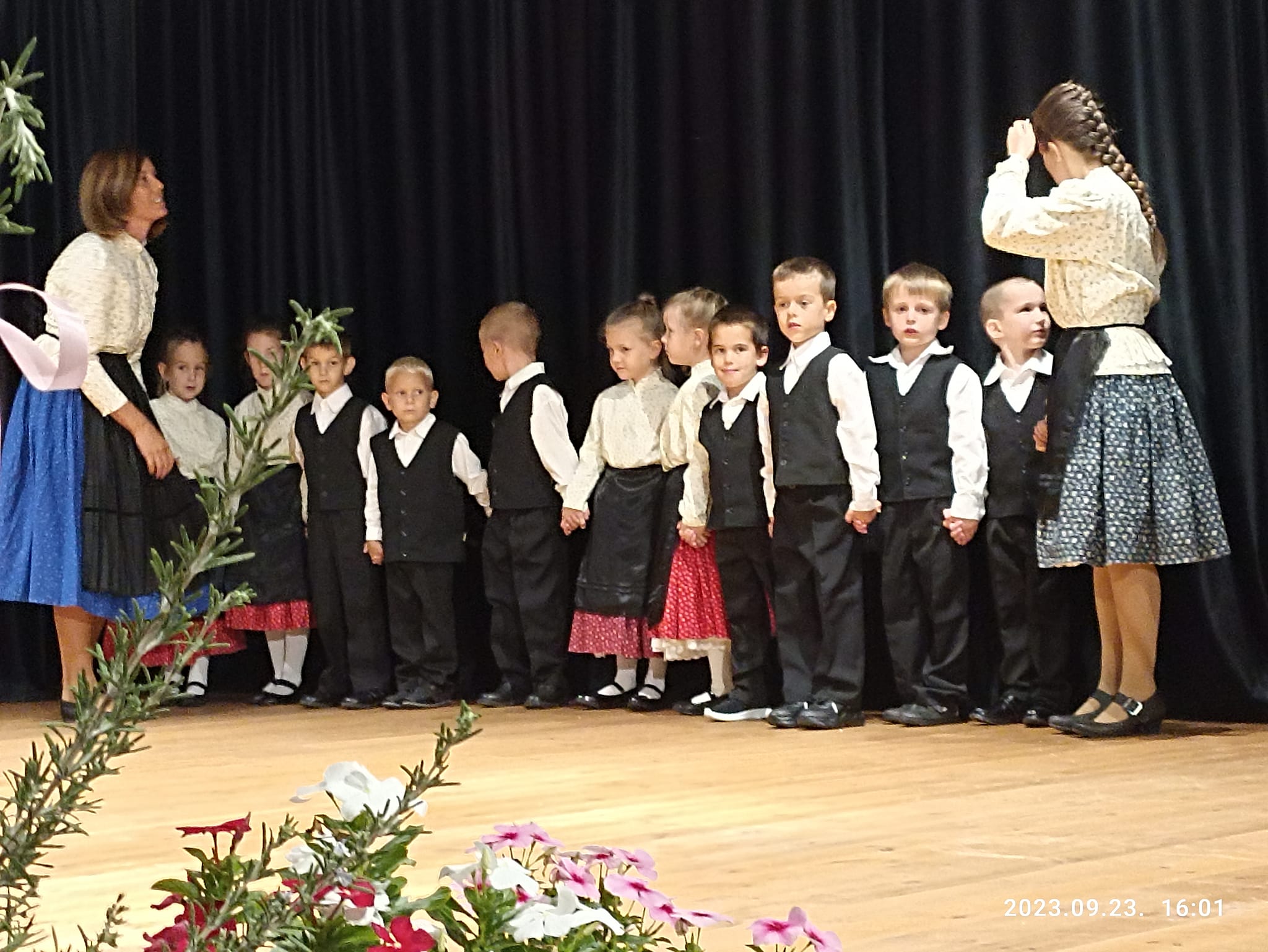 382239034 1561780547896145 8287076429393937963 N.jpg